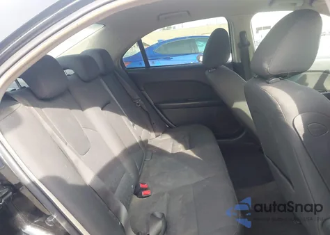 2010 Ford Fusion Se z USA, uszkodzony, nr VIN 3FAHP0HA4AR389034